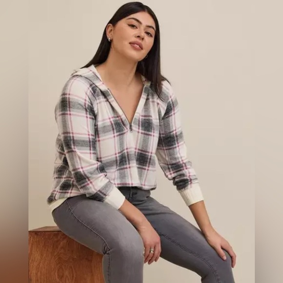 TORRID Cream Red & Gray Plaid Super Soft 1/4 Zip Hooded Tunic Top Blouse Plus 3x - Picture 1 of 8